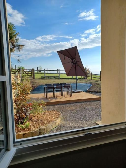 Maison Face Au Mont Avec Exterieur Avranches Luaran gambar